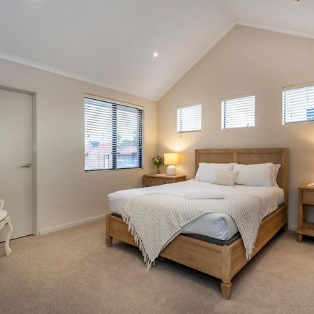 Coode Street Townhouse - Executive Escapes Villa Perth Exteriör bild